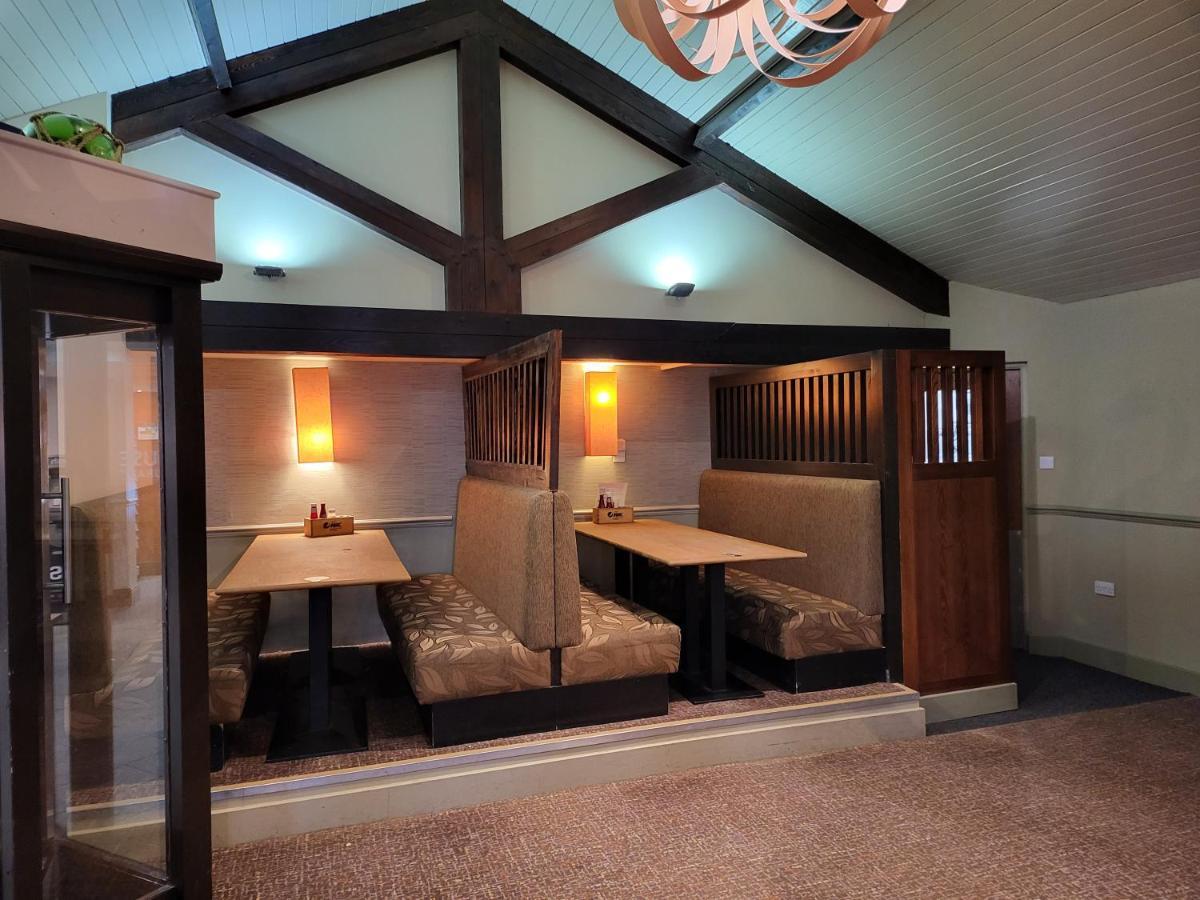Cheerful 3 Bedroom Lodge At White Cross Bay Windermere Exterior foto